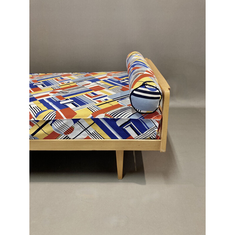 Vintage beechwood daybed, 1950