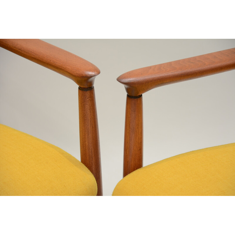 Yellow "Wroclaw" armchair in oak and antistain fabric - 1960s