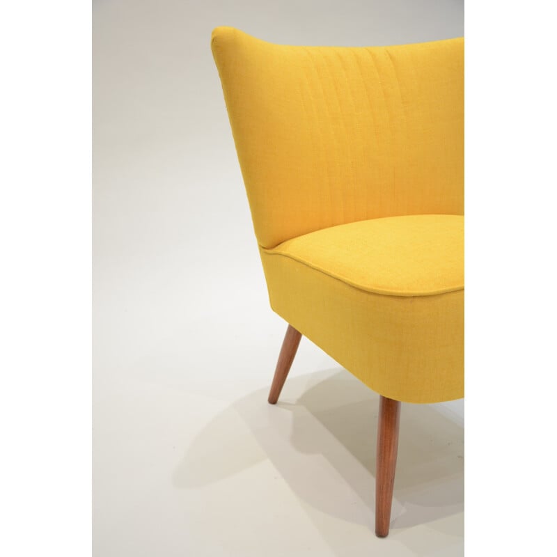 Cocktail chair in oak and yellow antistain fabric - 1950s