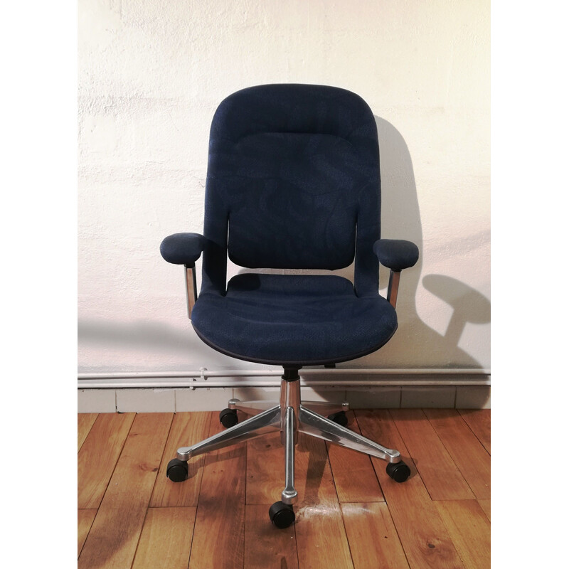 Vintage office chair by Herman Miller