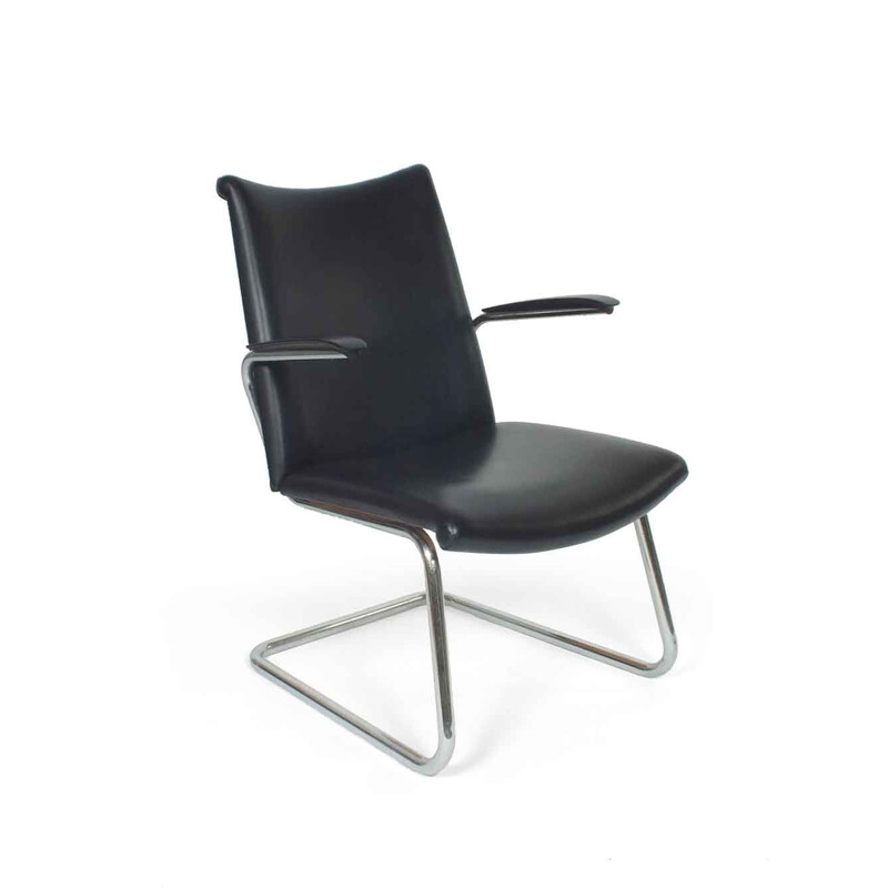 Fauteuil vintage en skaï noir par Toon de Wit pour Gebr, 1950