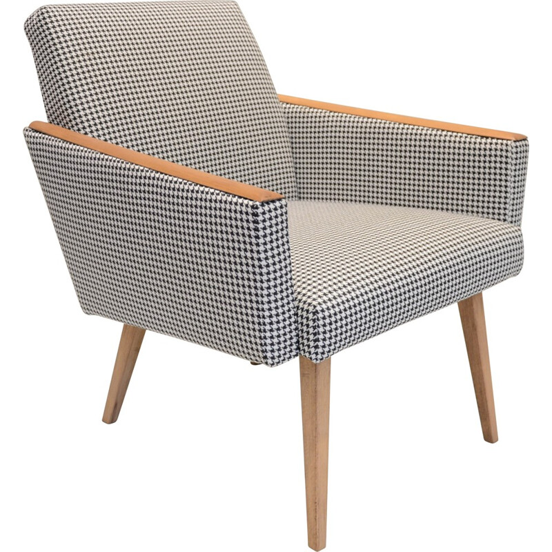 Mid-century armchair in oak and fabric with houndstooth motif - 1960s