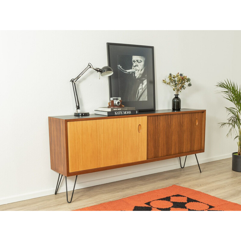 Credenza vintage in noce a due ante scorrevoli di Georg Satink per Wk Möbel, Germania 1950