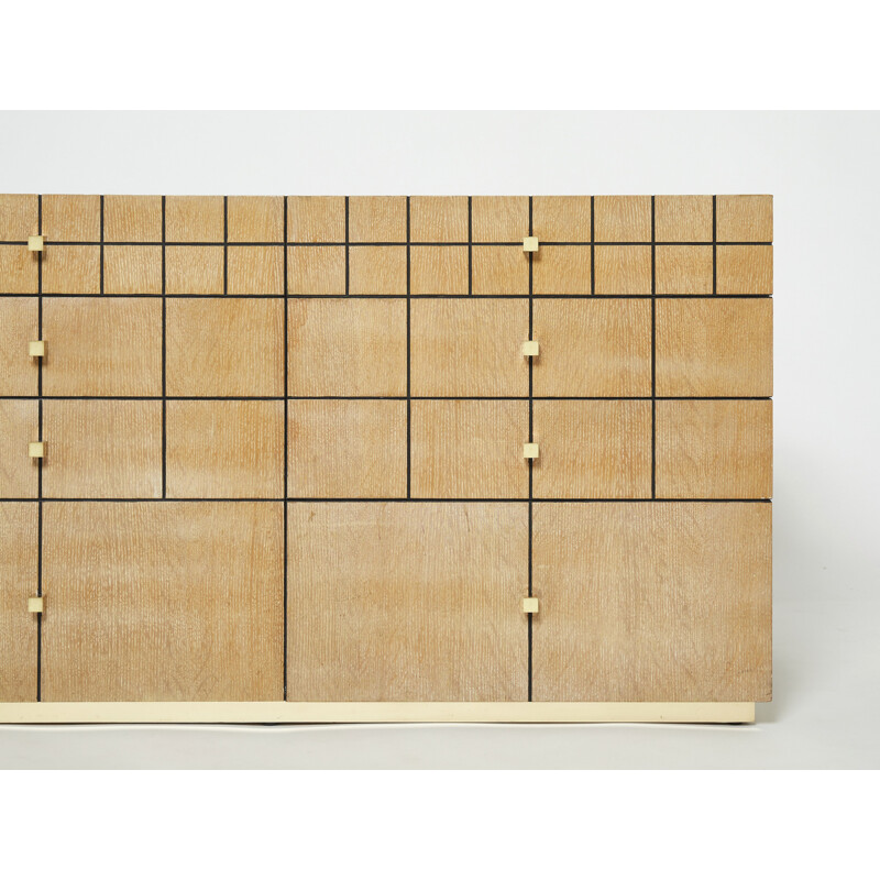 Vintage chest of drawers in ceruse oakwood and brass by Jean-Michel Wilmotte, 1970