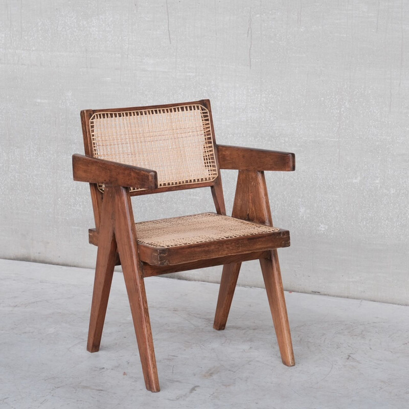 Vintage rattan e cadeira de escritório em teca por Pierre Jeanneret, Índia 1960