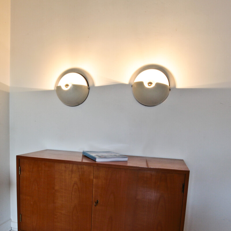 Pair of Italien iGuzzini wall lamps - 1970s