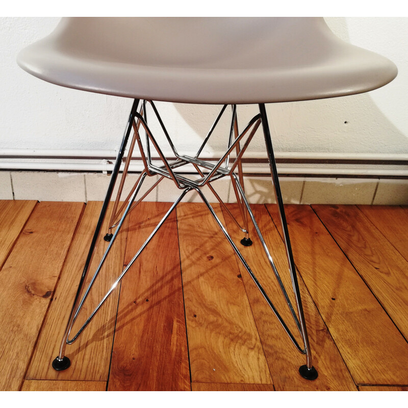 Vintage Dsr chair by Charles & Ray Eames for Vitra