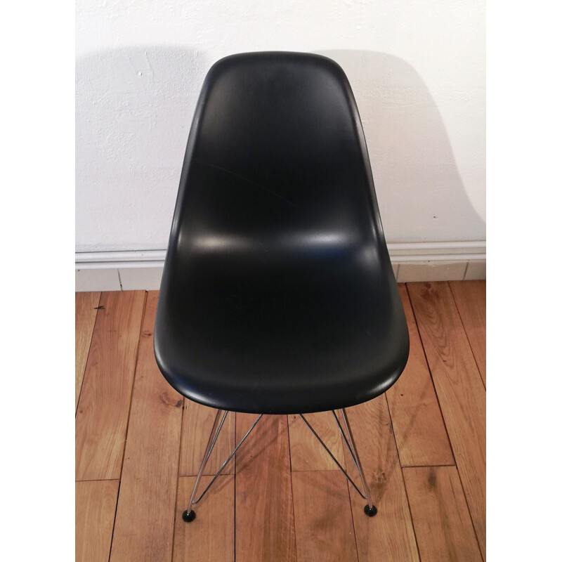 Vintage Dsr chair by Charles & Ray Eames for Vitra