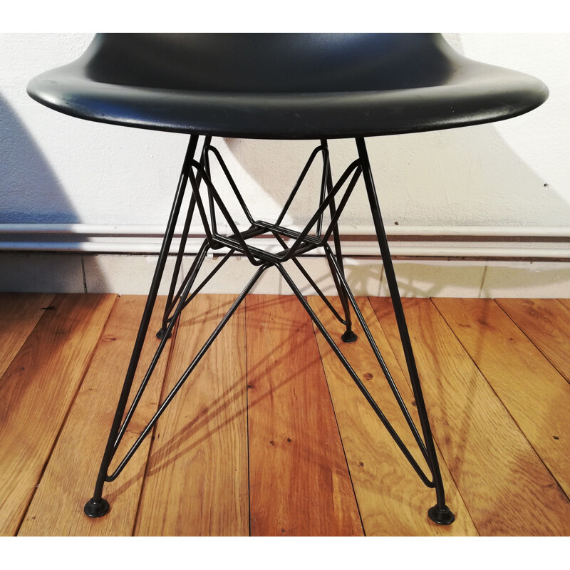 Vintage Dsr chair by Charles & Ray Eames for Vitra