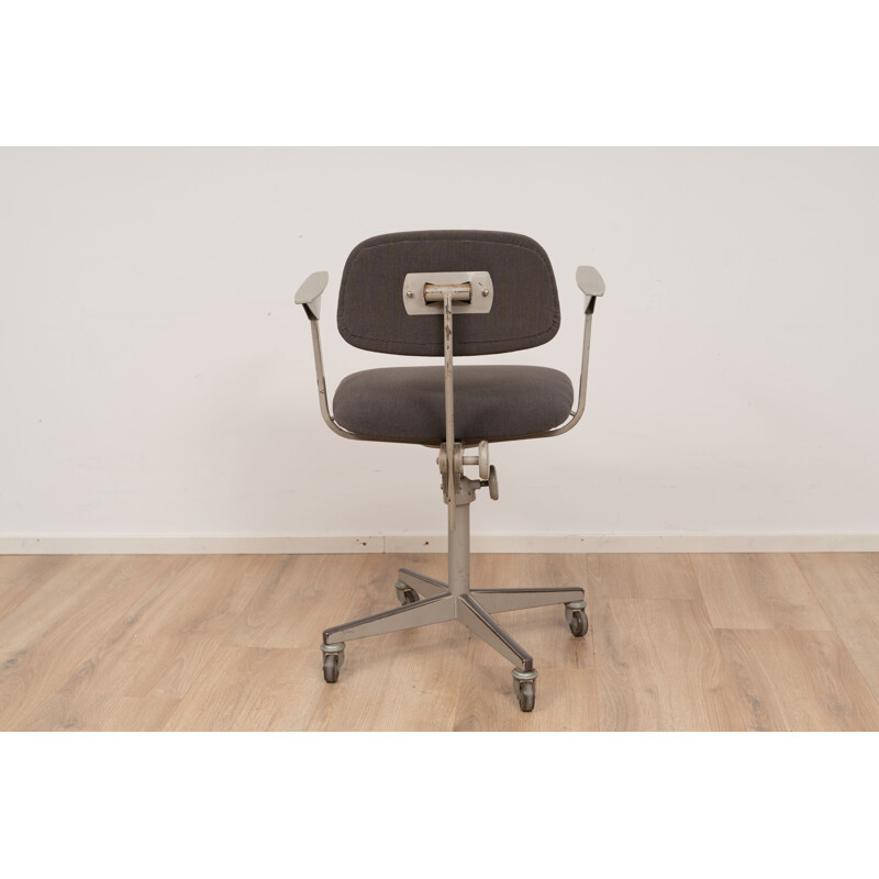 Industrial office chair by Friso Kramer for Ahrend de Cirkel