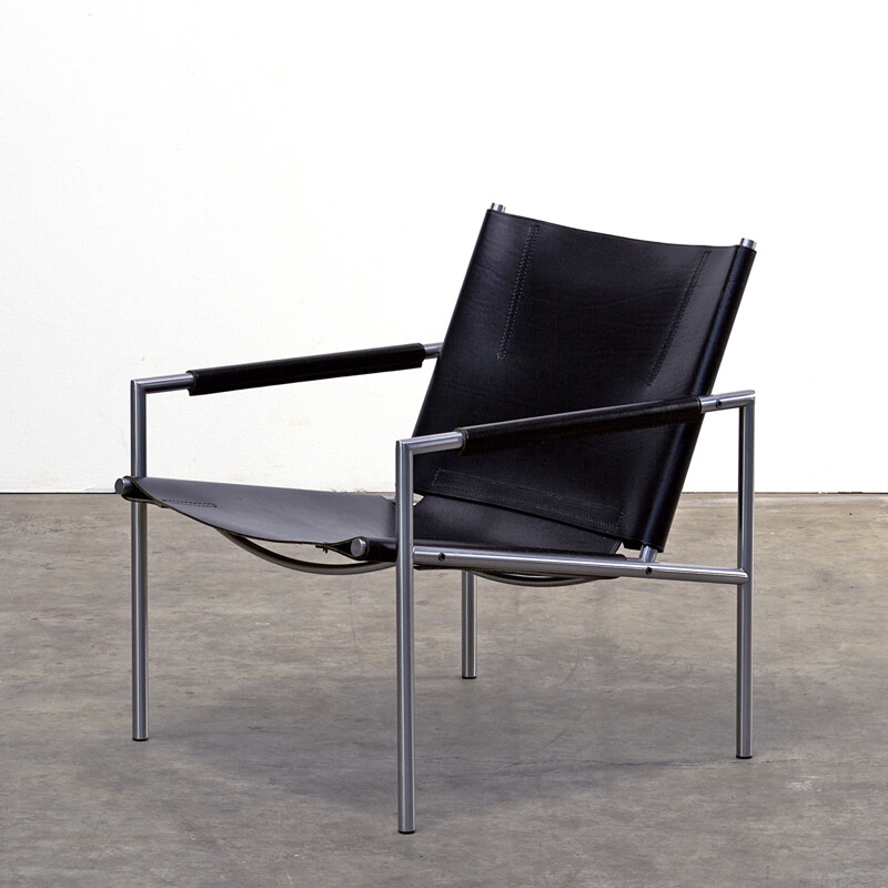 Dutch 't Spectrum "SZ02" armchair in chromed metal and leather, Martin VISSER - 1960s