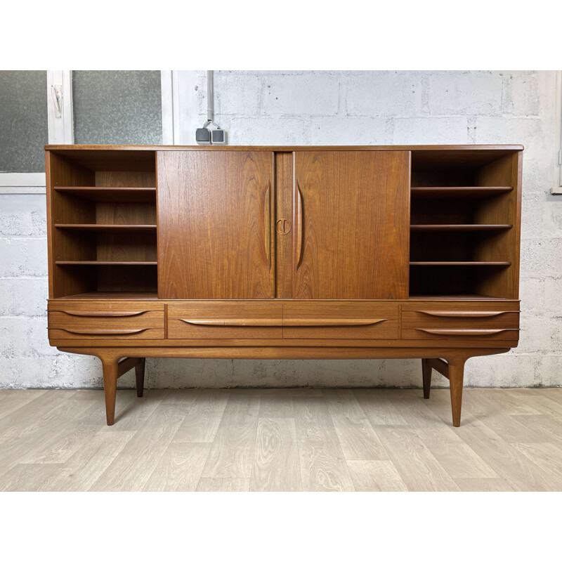 Scandinavian vintage teak sideboard by Johannes Andersen for Uldum Møbelfabrik, 1960