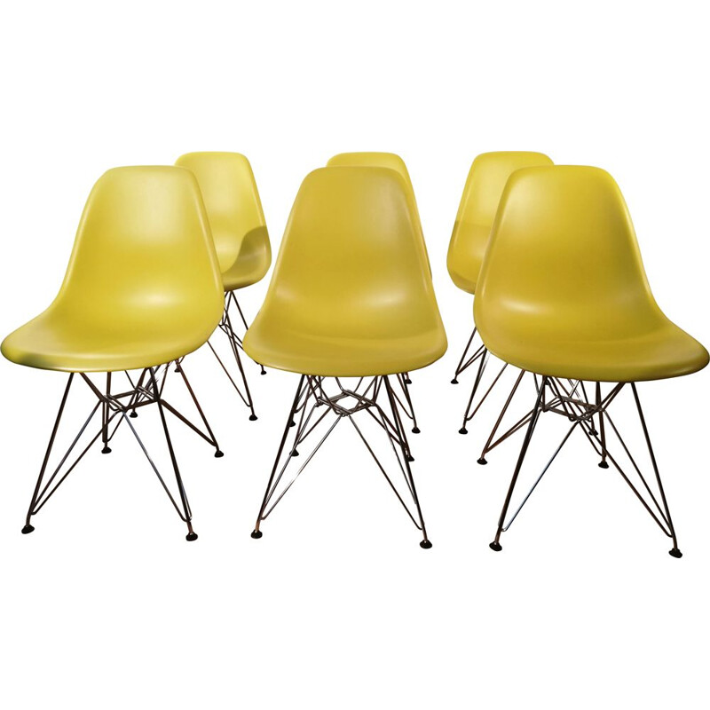 Vintage Dsr chair by Charles & Ray Eames for Vitra