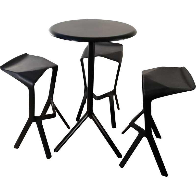 Miura Plank vintage black plastic dining set