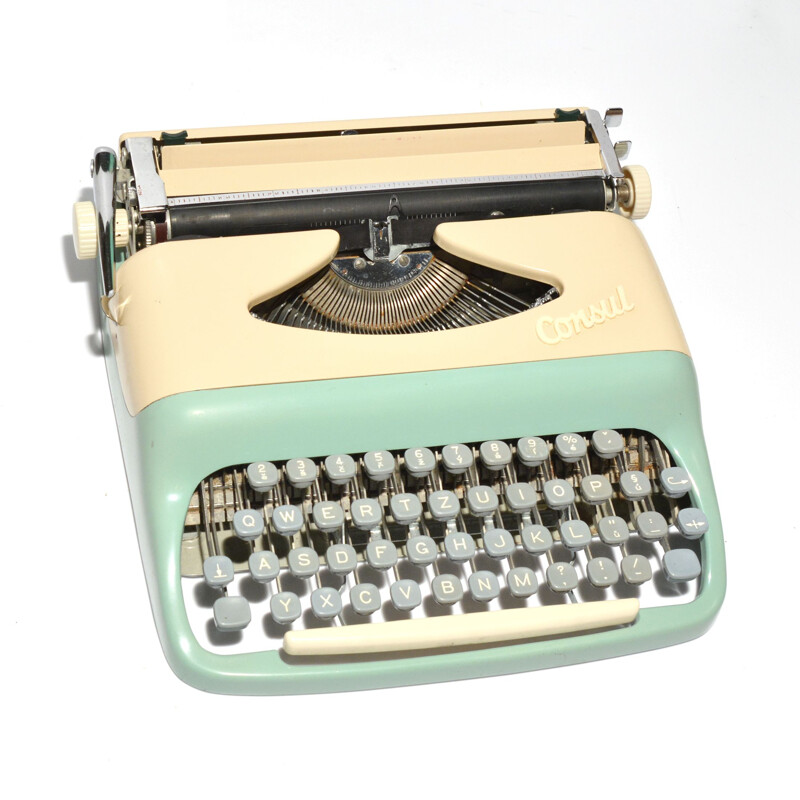 Vintage typewriter Consul, Czechoslovakia 1964