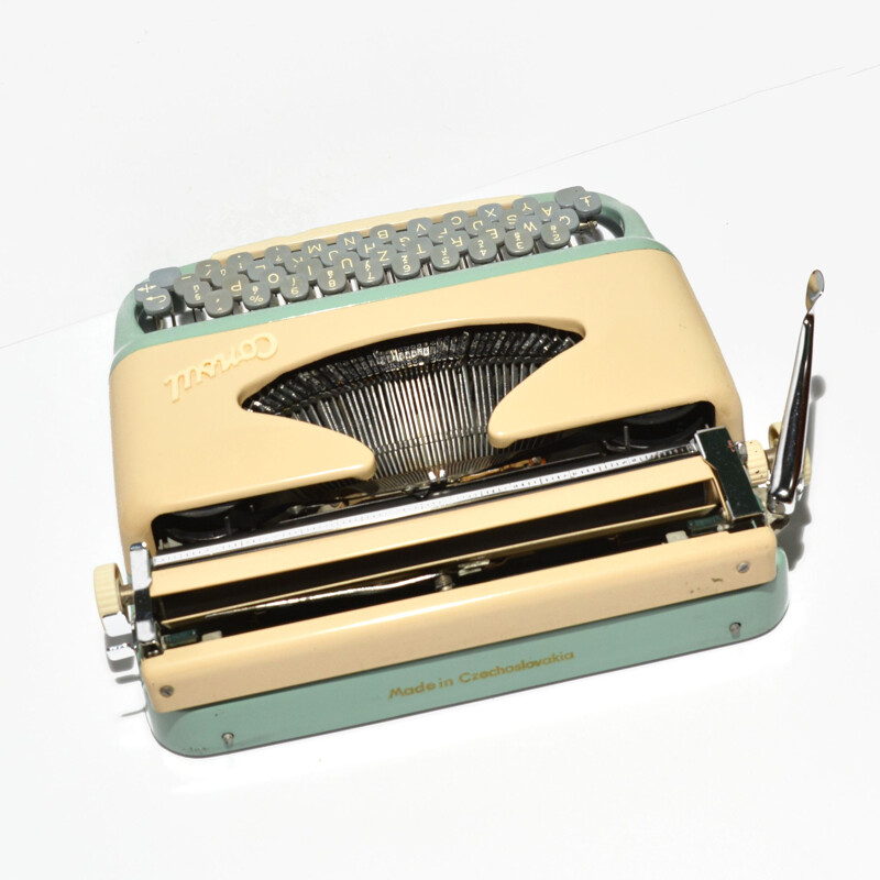 Vintage typewriter Consul, Czechoslovakia 1964