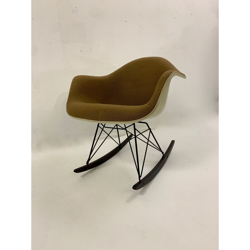 Vintage rocking chair by Charles & Ray Eames for Vitra