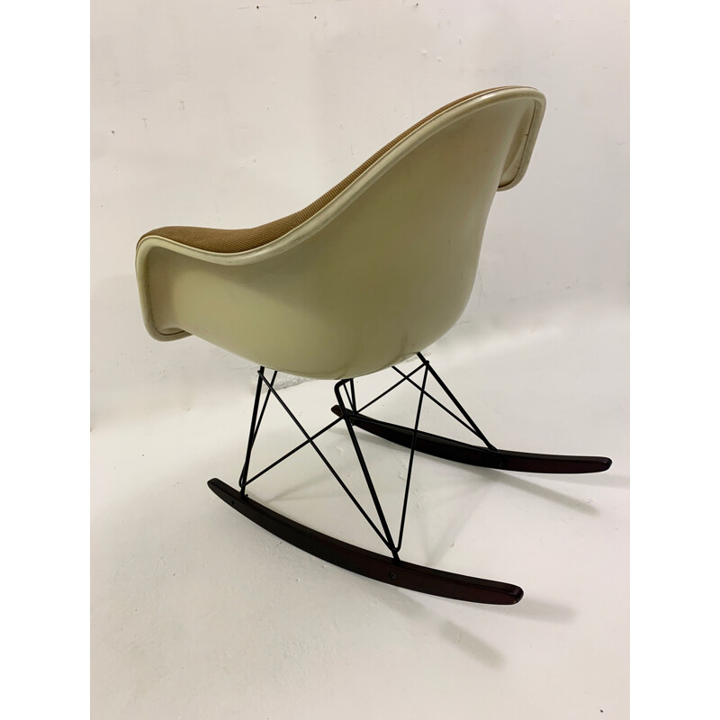 Vintage rocking chair by Charles & Ray Eames for Vitra