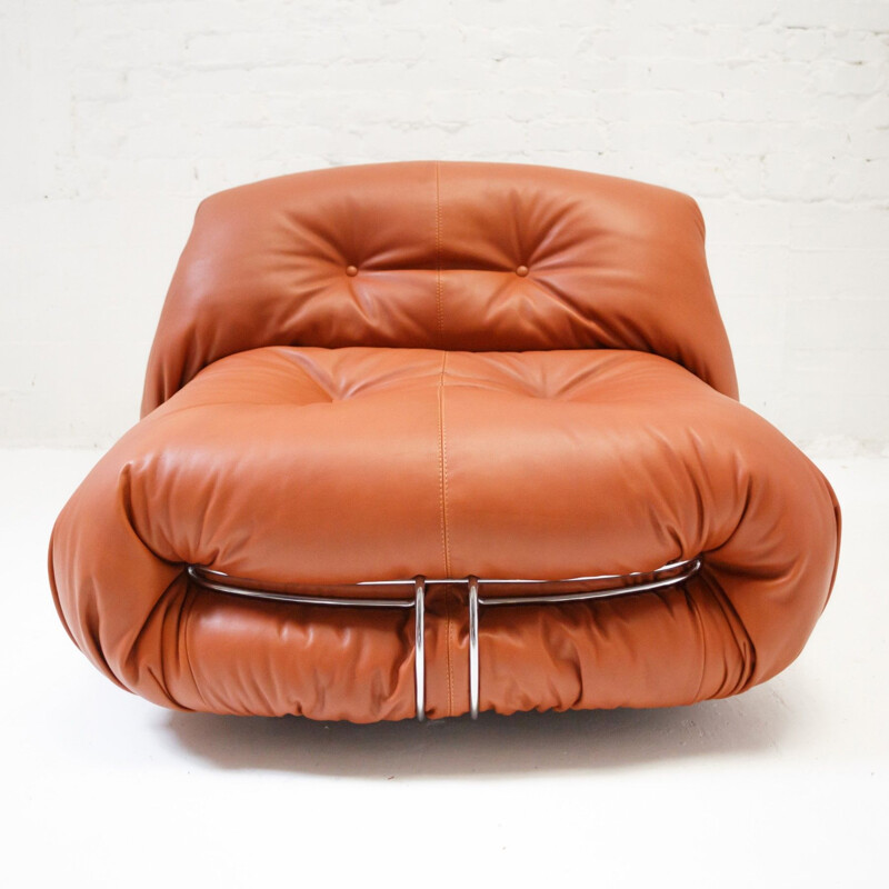 Vintage Soriana cognac leather armchair with ottoman by Afra and Tobia Scarpa for Cassina, 1970