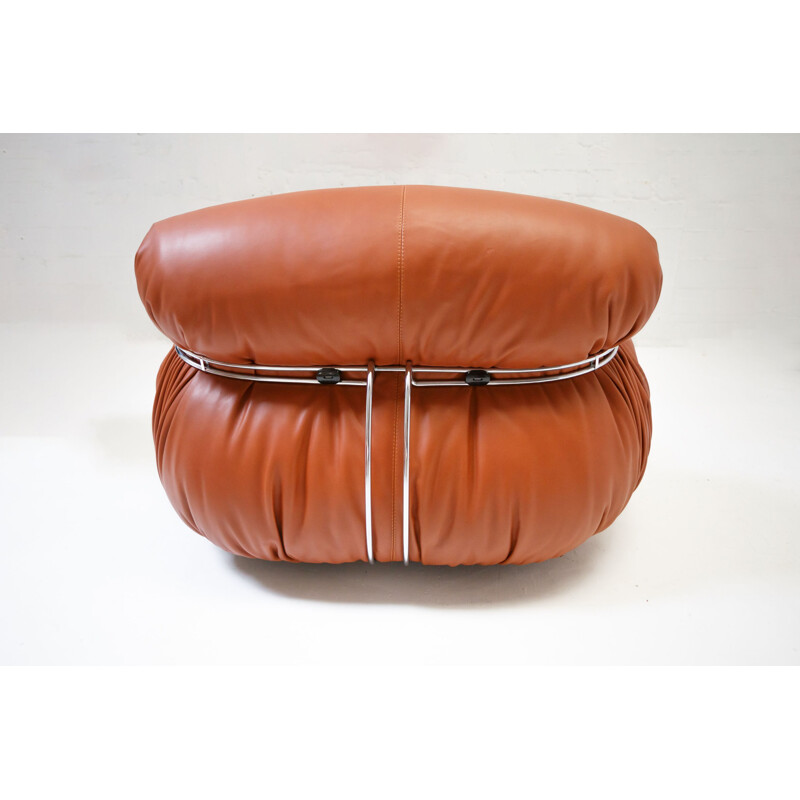 Vintage Soriana cognac leather armchair with ottoman by Afra and Tobia Scarpa for Cassina, 1970