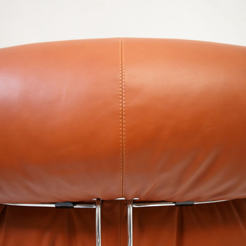 Vintage Soriana cognac leather armchair with ottoman by Afra and Tobia Scarpa for Cassina, 1970