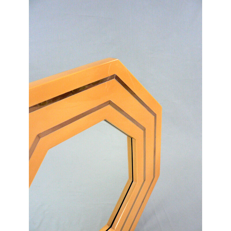 Miroir octogonal en bois laqué ivoire, Jean Claude MAHEY - 1970