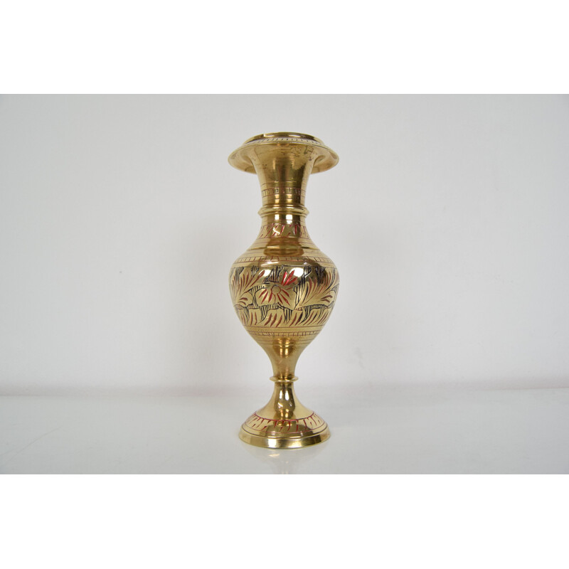 Mid-century brass vase, India 1960s