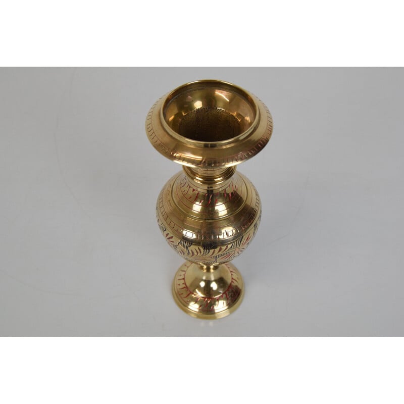 Mid-century brass vase, India 1960s