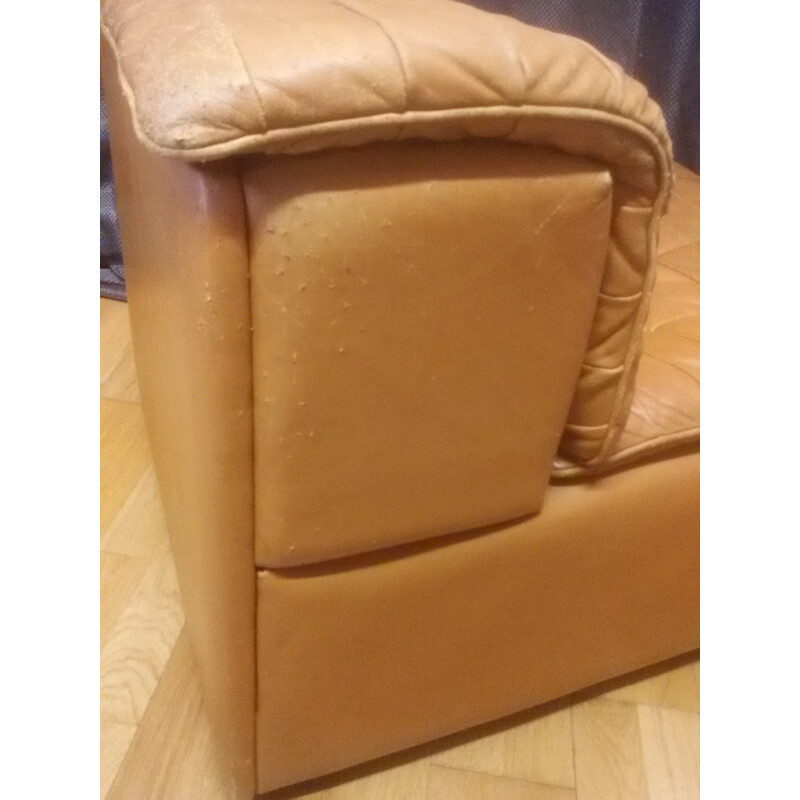 Vintage De Sede "DS 11" low chair in leather - 1960s