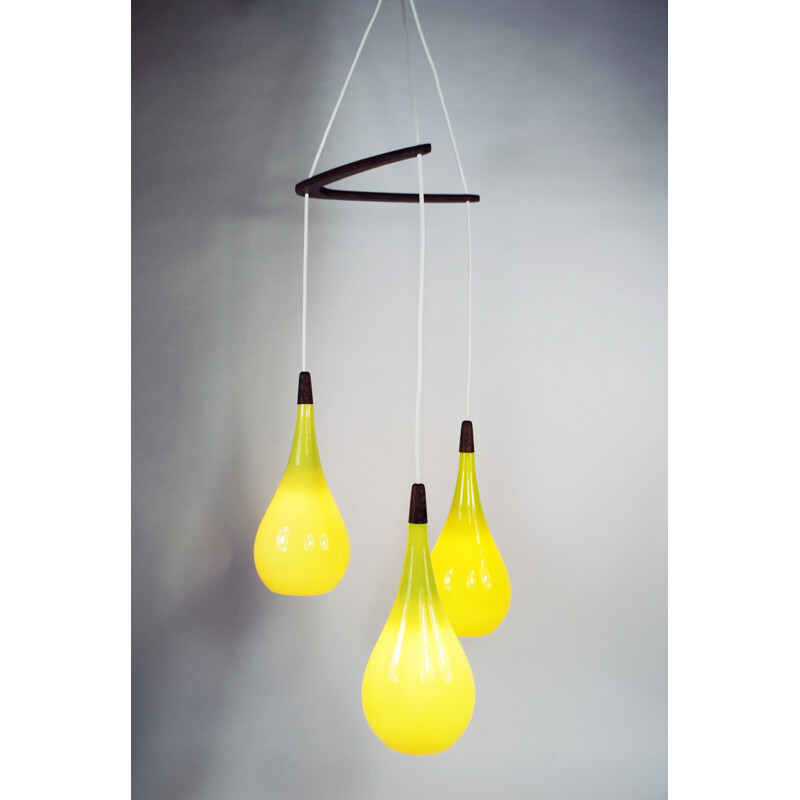 Lámpara de araña amarilla de Holmegaard, 1960