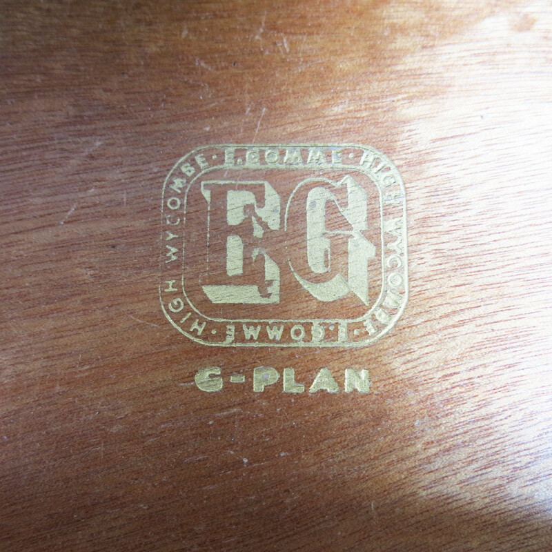 Vintage Tola Enfilade auf Tischlerfüßen von E Gomme für G-Plan, Großbritannien 1950