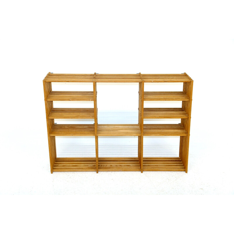 Vintage oakwood bookcase by Thorvald Lissau, Denmark 1970