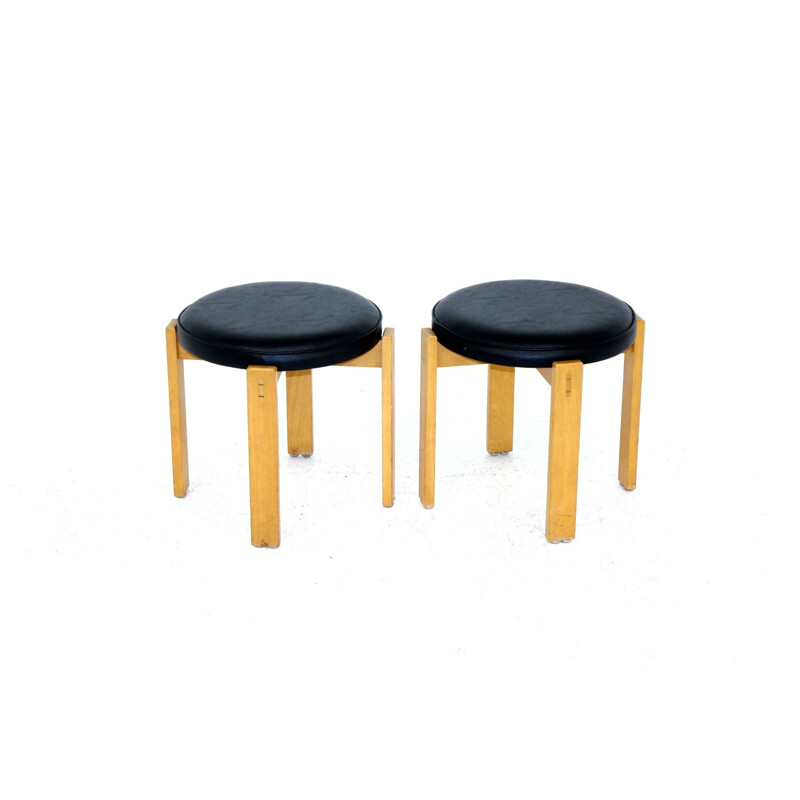 Pair of Scandinavian vintage stools in beechwood, Sweden 1970