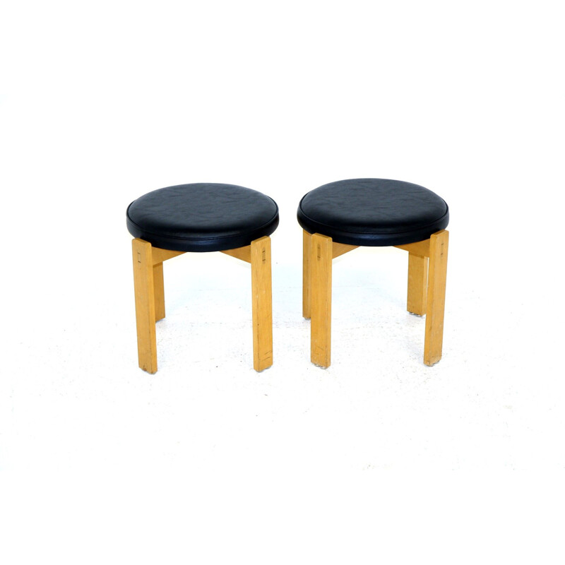 Pair of Scandinavian vintage stools in beechwood, Sweden 1970