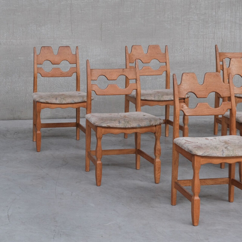 Set of 6 oakwood mid-century dining chairs by Henning Kjaernulf, Denmark 1960s