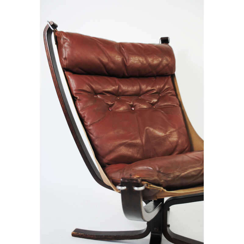 Fauteuil vintage Falcon en cuir brun par Sigurd Resell, 1970