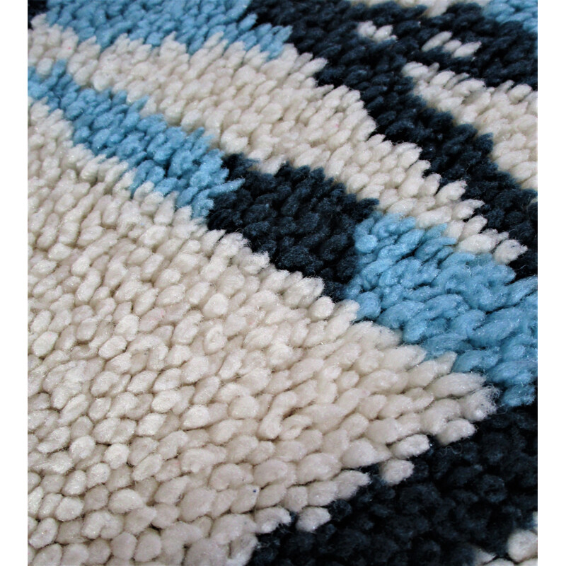 Vintage blue and white rug, 1970