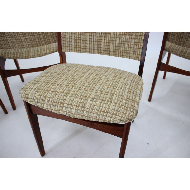 Set van 6 vintage rozenhouten stoelen van Johannes Andersen, Denemarken 1960