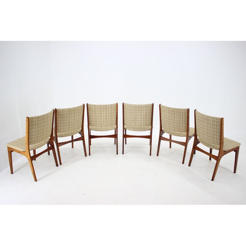 Set of 6 vintage rosewood chairs by Johannes Andersen, Denmark 1960