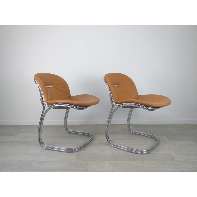 Paire de chaises vintage Sabrina en cuir par Gastone Rinaldi, 1970