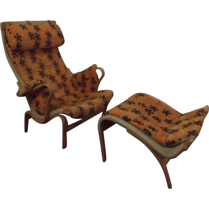 Vintage Pernilla armchair and footrest by Bruno Mathsson for Dux