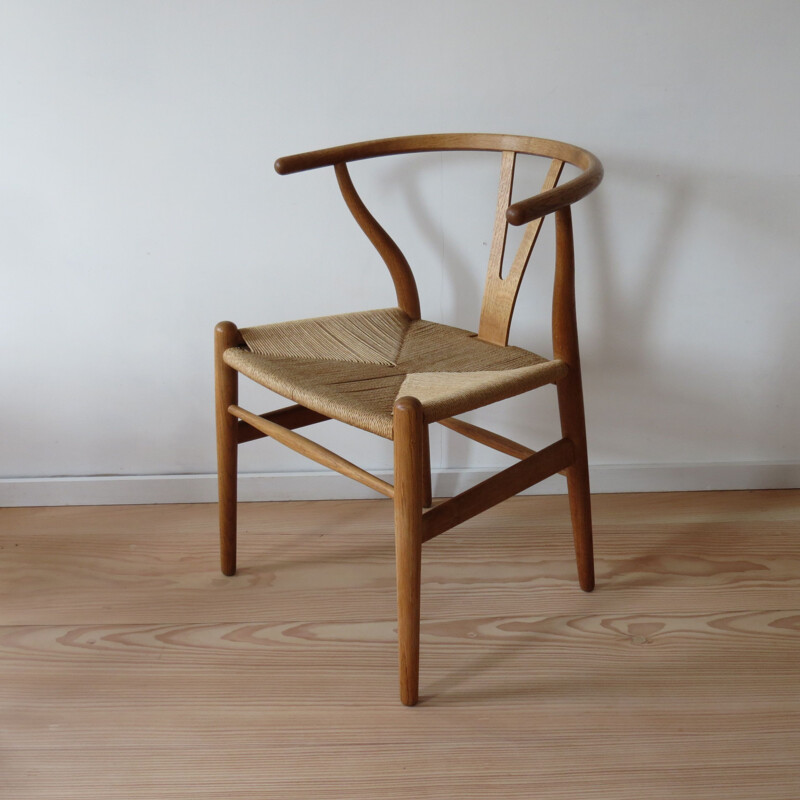 Set of 6 vintage Wishbone chairs in oakwood by Hans J Wegner for Carl Hanson, 1960s