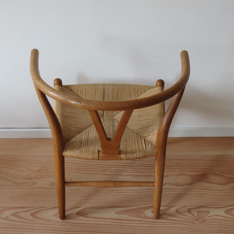 Set of 6 vintage Wishbone chairs in oakwood by Hans J Wegner for Carl Hanson, 1960s