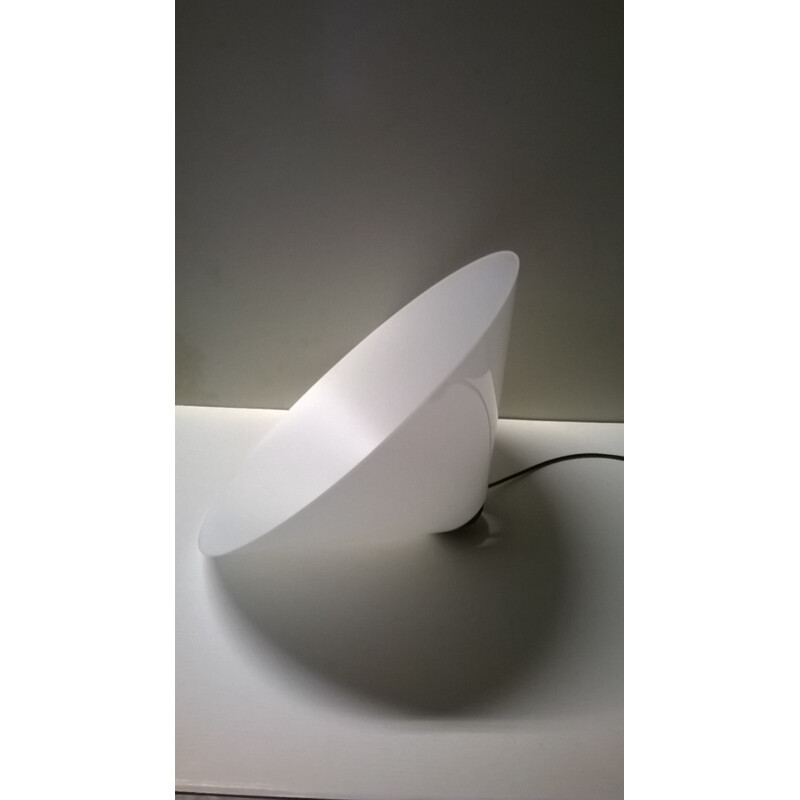 Lámpara de suspensión Oluce "Snow" de plexiglás y opalina, Vico MAGISTRETTI - 1970