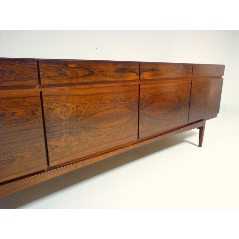 Large Faarup Møbelfabrik sideboard in rosewood, Ib KOFOD-LARSEN - 1960s