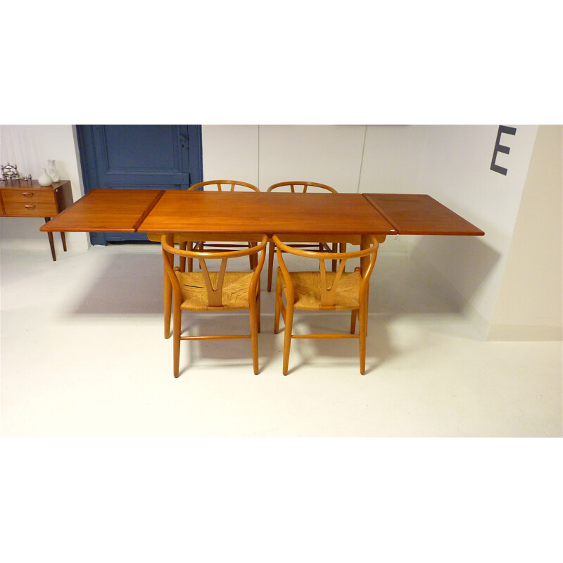 Set of table and 4 chairs Andreas Tuck in teck, Hans J. WEGNER - 1950s 