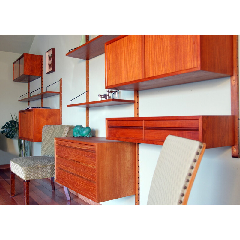 Waal shelves "Royal System", Poul CADOVIUS - 1950s