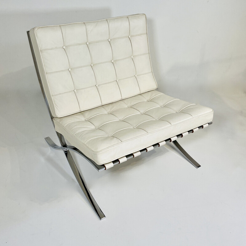 Vintage armchair by Ludwing Mies van der Rohe for Knoll, 1980