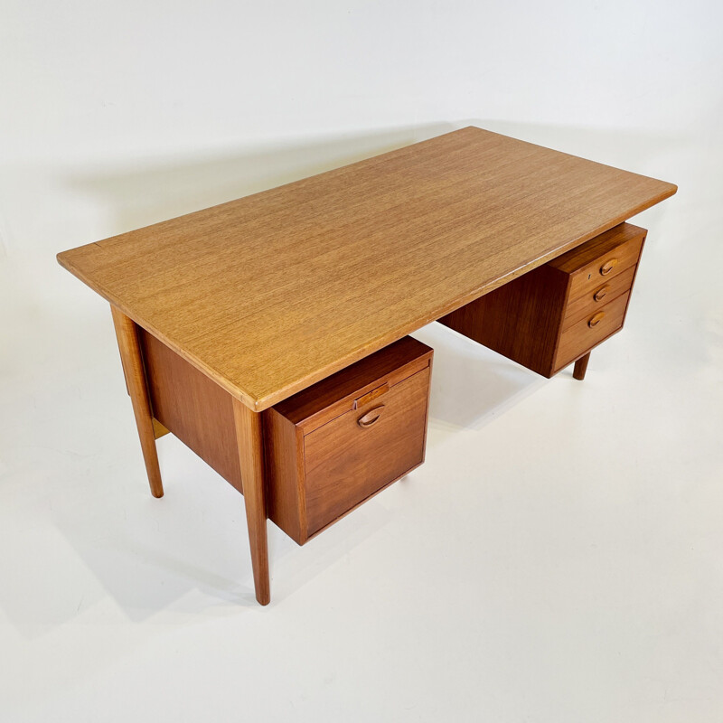 Bureau vintage en teck de Kai Kristiansen pour Fm Mobler, Danemark 1960