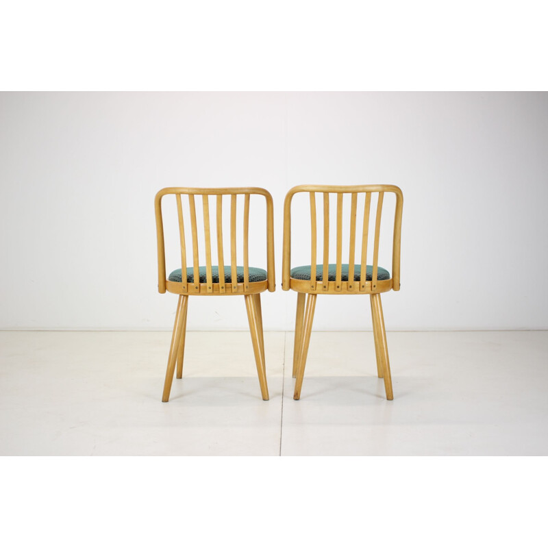Satz von 4 Vintage-Stühlen aus Holz und Stoff von Antonin Suman, Tschechoslowakei 1960